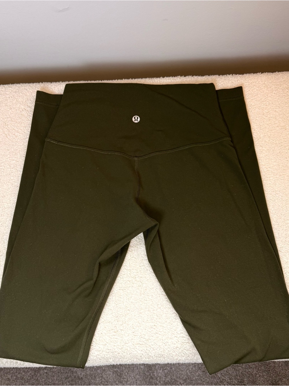 lululemon athletica Womens Dark Olive Green High Rise Leggings Size 4